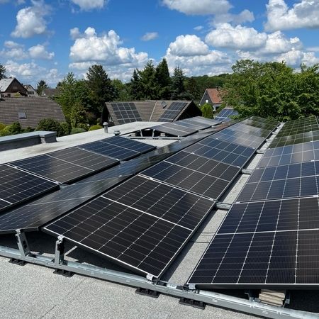 Flachdach in Oerlinghausen 24,5 kWp und 14 kWh